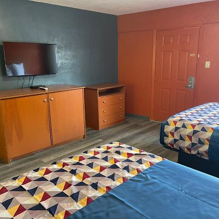 Economy Inn Hot Springs Extérieur photo